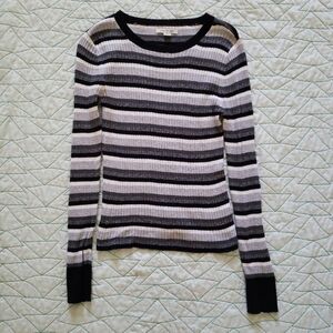 American Eagle Gray Black White Striped Lightweight Ribbed Sweater